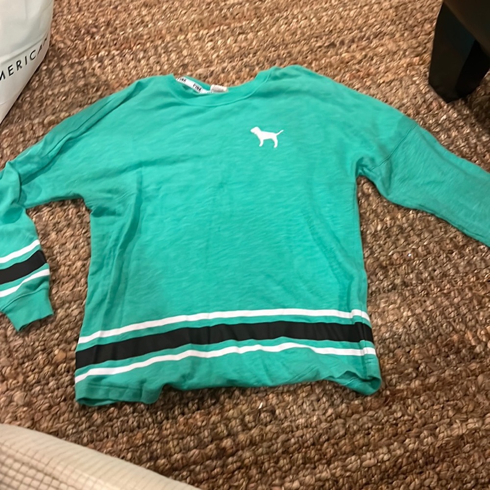 women’s long sleeve PINK small shirt